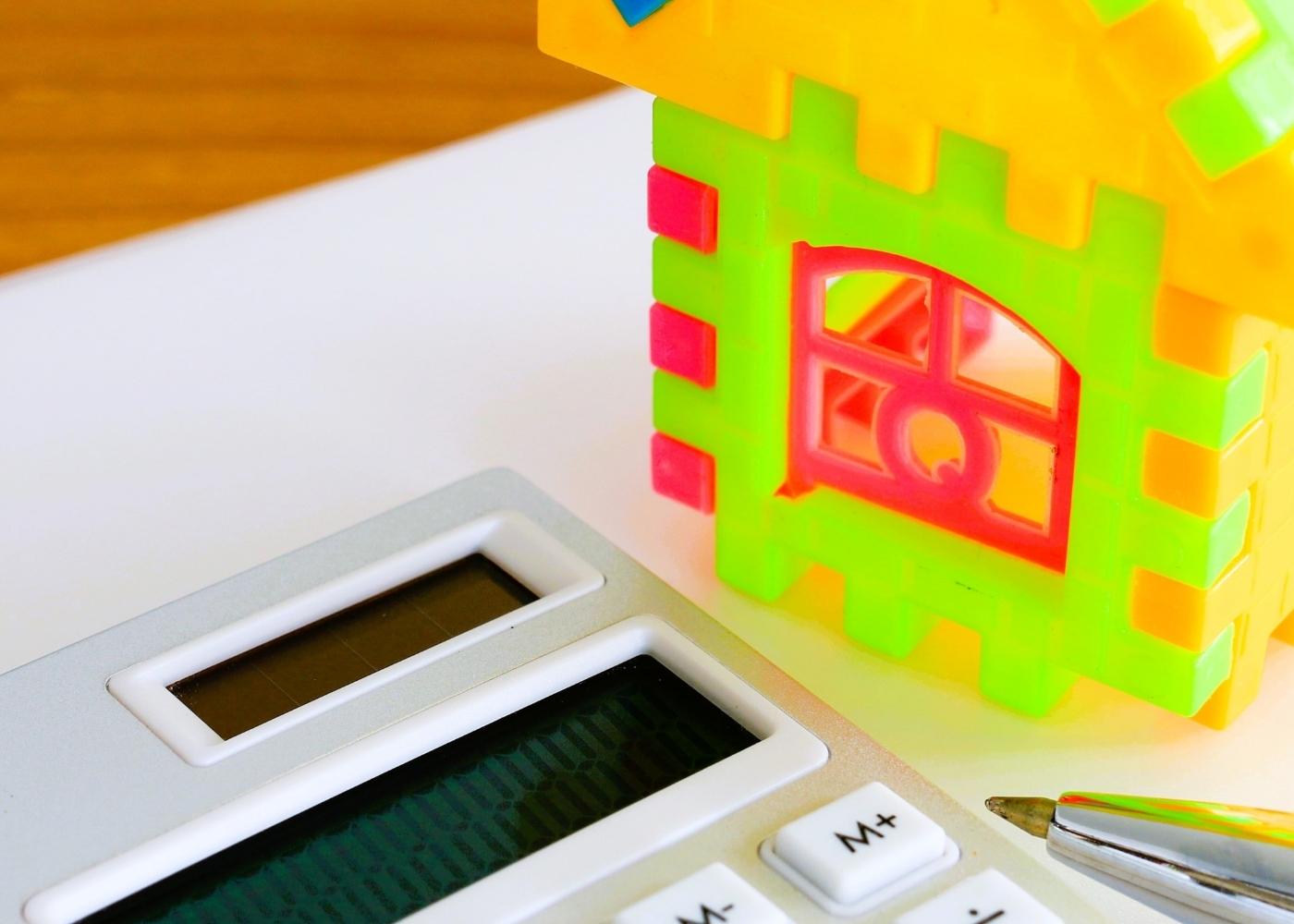 Cómo ahorrar en una reforma y venta de una propiedad